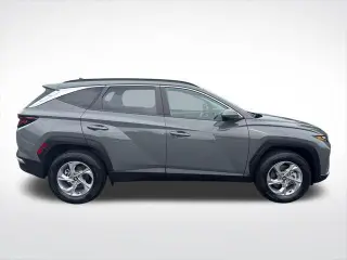 Hyundai TUCSON 2024 AWD SEL 4dr SUV (midyear release)