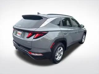 Hyundai TUCSON 2024 AWD SEL 4dr SUV (midyear release)