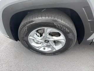 Hyundai TUCSON 2024 AWD SEL 4dr SUV (midyear release)