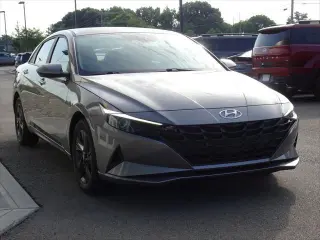 Hyundai ELANTRA 2023 SEL 4dr Sedan
