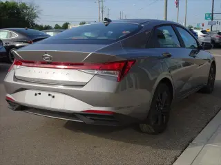 Hyundai ELANTRA 2023 SEL 4dr Sedan