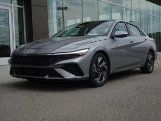 Hyundai ELANTRA 2025 Limited 4dr Sedan