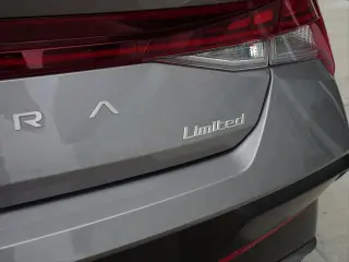 Hyundai ELANTRA 2025 Limited 4dr Sedan