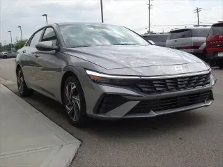 Hyundai ELANTRA 2025 Limited 4dr Sedan