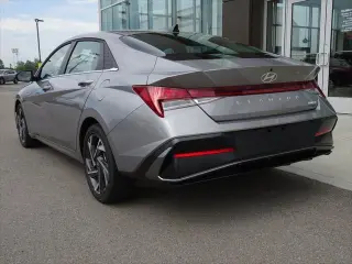 Hyundai ELANTRA 2025 Limited 4dr Sedan