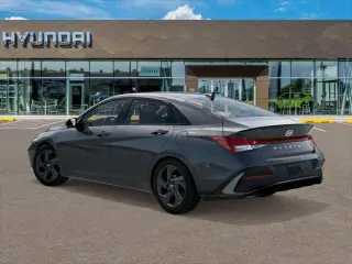 Hyundai ELANTRA 2026 SEL Sport 4dr Sedan
