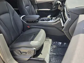 Audi Q7 2023 AWD quattro Premium Plus 55 TFSI 4dr SUV