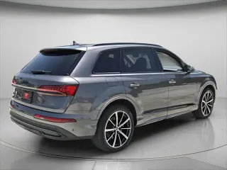 Audi Q7 2023 AWD quattro Premium Plus 55 TFSI 4dr SUV
