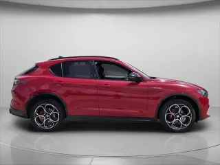 Alfa Romeo Stelvio 2024 AWD Veloce 4dr Crossover