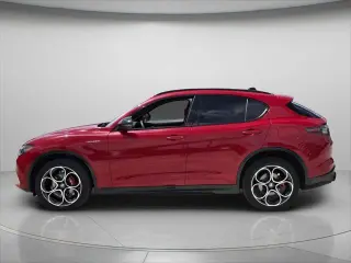 Alfa Romeo Stelvio 2024 AWD Veloce 4dr Crossover