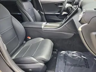 Mercedes-Benz C-Class 2022 C 300 4dr Sedan