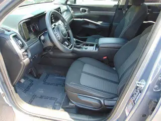 Kia Sorento 2023 LX 4dr SUV