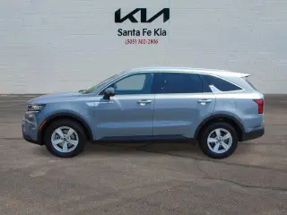 Kia Sorento 2023 LX 4dr SUV