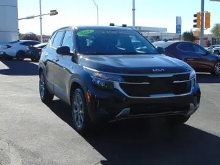 Kia Seltos 2024 AWD S 4dr SUV