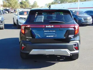 Kia Seltos 2024 AWD S 4dr SUV