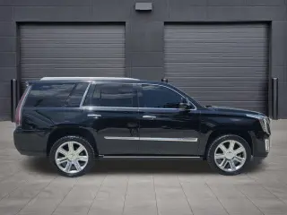 Cadillac Escalade 2016 4X4 Premium Collection 4dr SUV