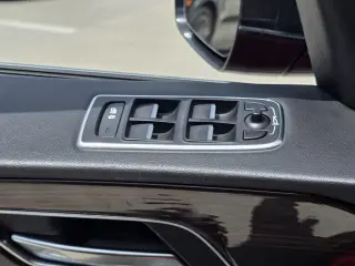 Jaguar F-PACE 2018 AWD 25t Prestige 4dr SUV