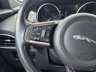 Jaguar F-PACE 2018 AWD 25t Prestige 4dr SUV