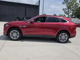 Jaguar F-PACE 2018 AWD 25t Prestige 4dr SUV
