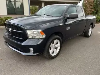 2015 RAM 1500 ST Quab Cab 4x2