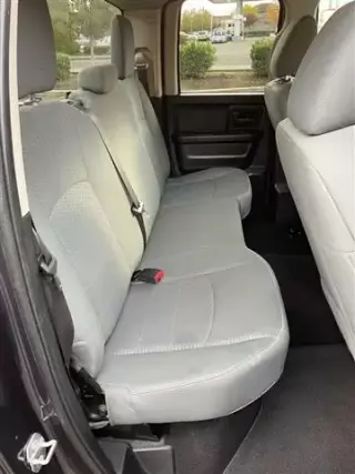 2015 RAM 1500 ST Quab Cab 4x2