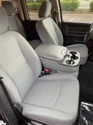 2015 RAM 1500 ST Quab Cab 4x2