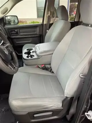 2015 RAM 1500 ST Quab Cab 4x2