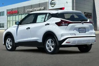 2025 Nissan Kicks Play
