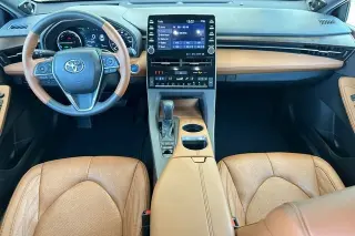 2022 Toyota Avalon Hybrid