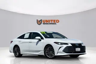 2022 Toyota Avalon Hybrid