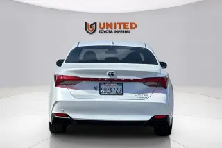 2022 Toyota Avalon Hybrid
