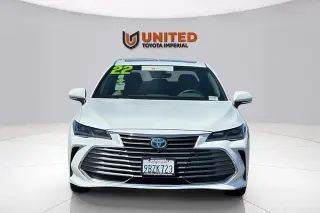 2022 Toyota Avalon Hybrid