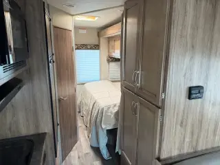 2018 Chevrolet Express Cutaway 4500
