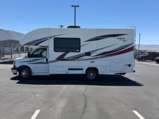 2018 Chevrolet Express Cutaway 4500