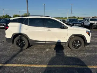 2023 GMC Terrain