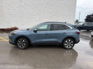 2023 Ford Escape Hybrid