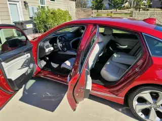 2018 HONDA ACCORD TOURING