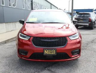 2025 Chrysler Pacifica