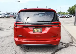 2025 Chrysler Pacifica