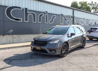 2025 Chrysler Pacifica