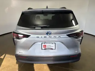 2025 Toyota Sienna