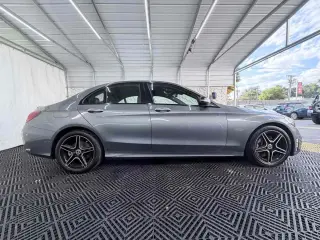 2021 Mercedes-Benz C 300
