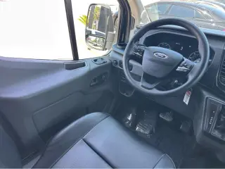 2023 Ford Transit Cargo Van