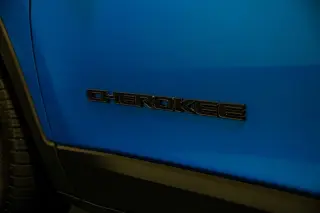 2020 Jeep Cherokee