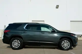 2021 Chevrolet Traverse AWD LT Leather