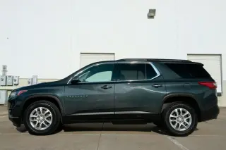2021 Chevrolet Traverse AWD LT Leather
