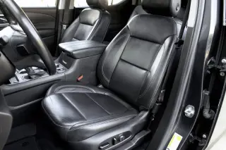 2021 Chevrolet Traverse AWD LT Leather