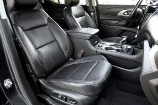 2021 Chevrolet Traverse AWD LT Leather