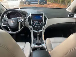Cadillac SRX 2013