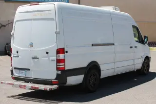 2008 Freightliner Sprinter se traduce como 

Camión Freightliner Sprinter del año 2008